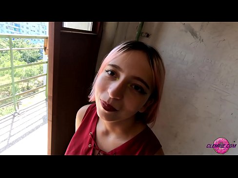 ❤️ Diák szopik egy idegent érzékien a hátsó utcán - Face Cumming Baszás at hu.befuck-net.ru ❤